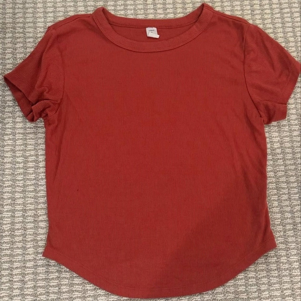 Old Navy Red Short Sleeve T-Shirt